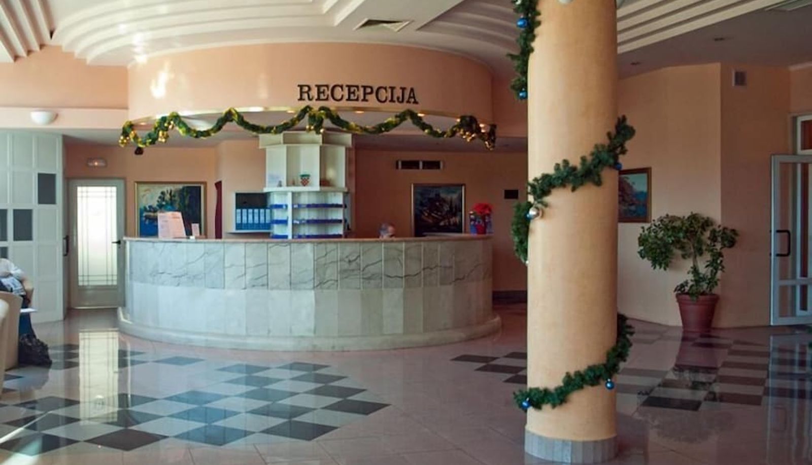 Reception - Hotel Petka