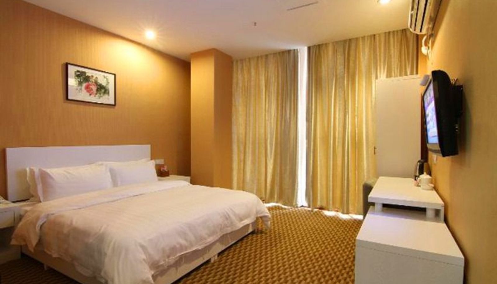 Zimmer - New E-Jia Hotel