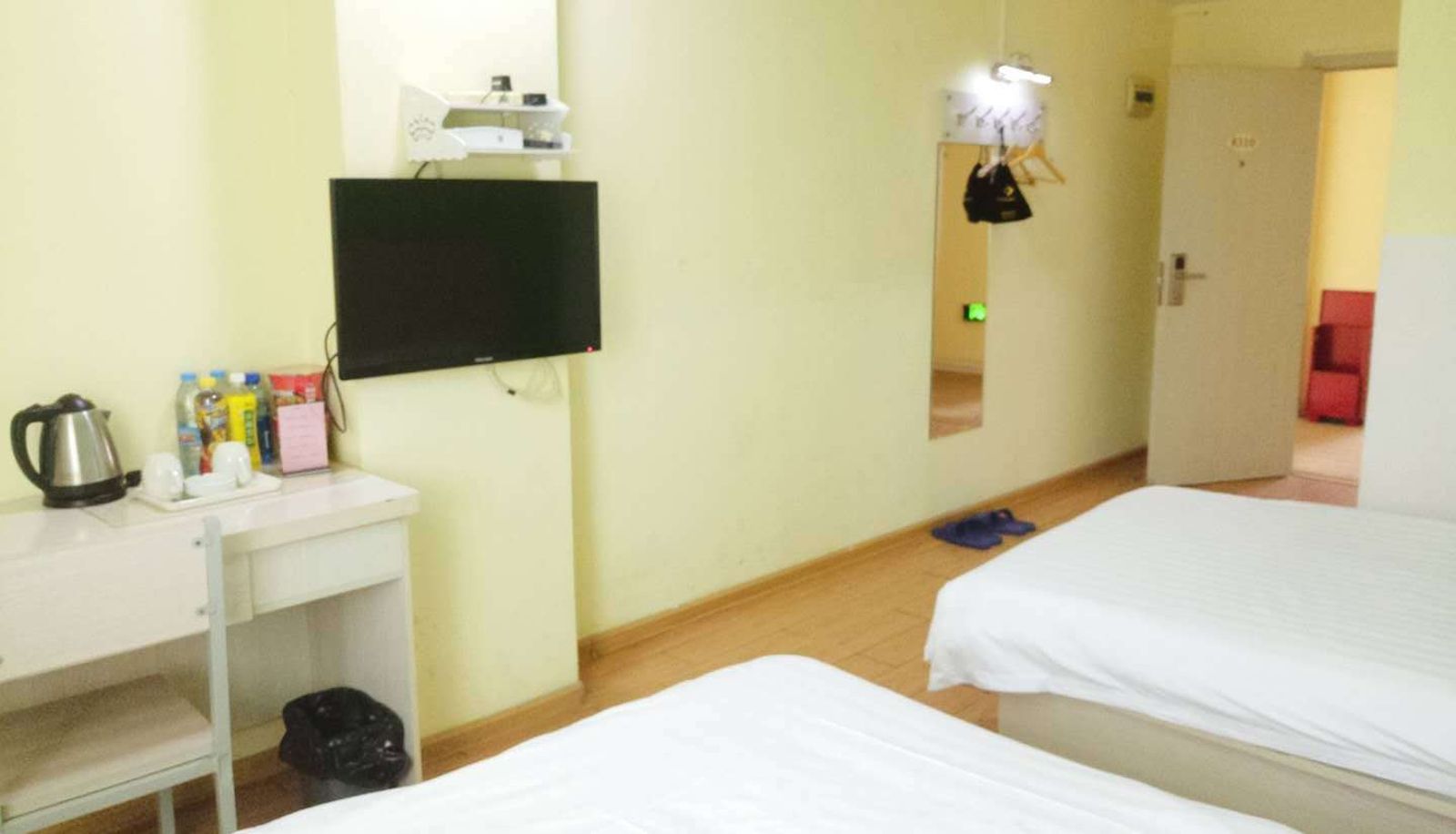 Zimmer - Shihua Chain Hotel (North Railway Station Branch)