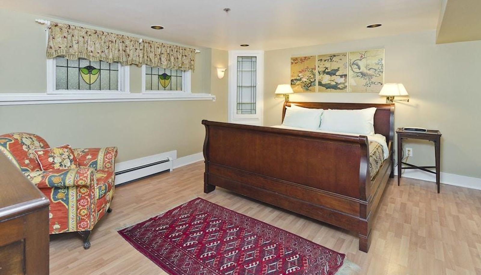 Apartment - English Bay Inn Bed and Breakfast