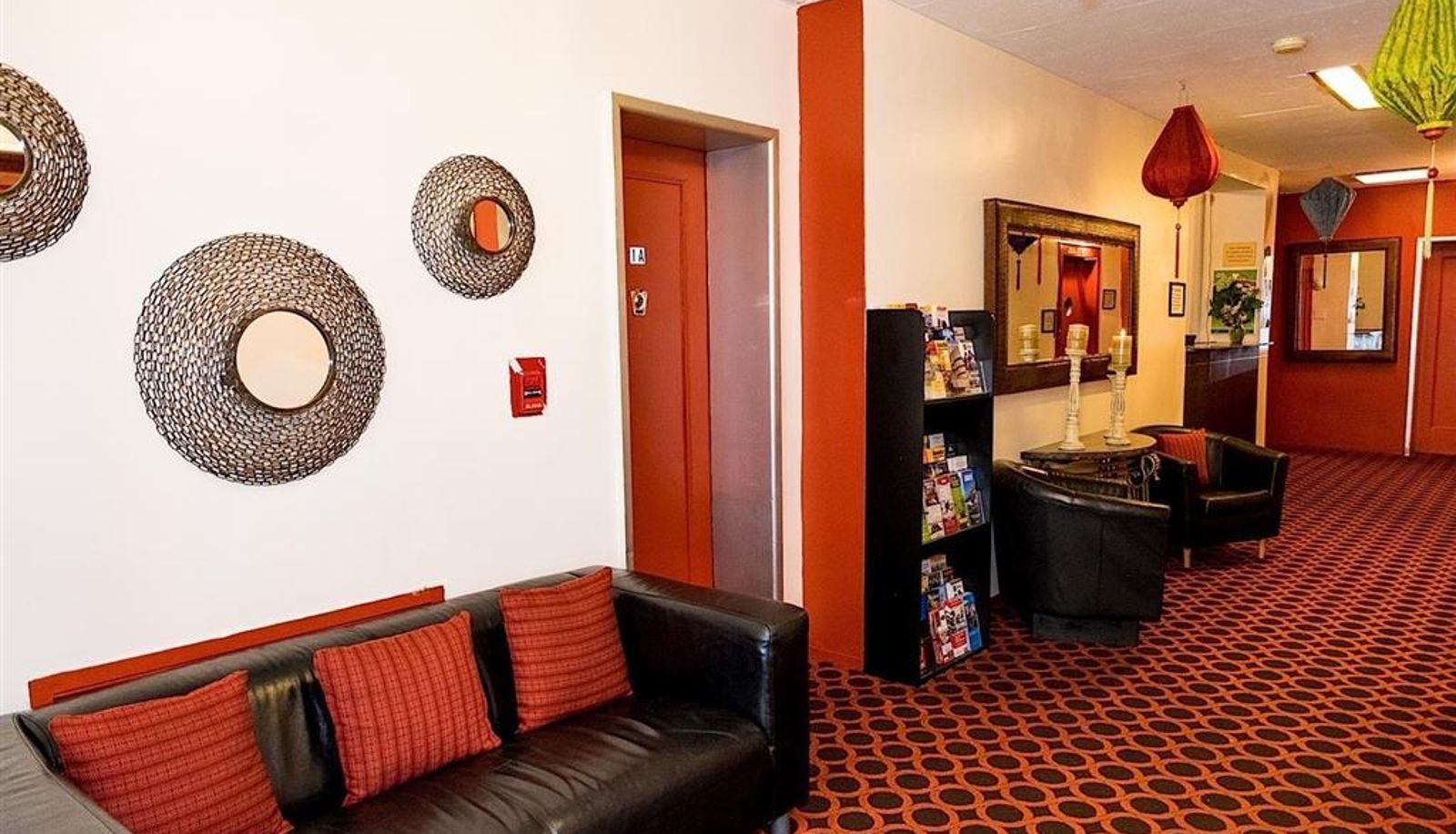 Lobby - Royal Park Hotel and Hostel