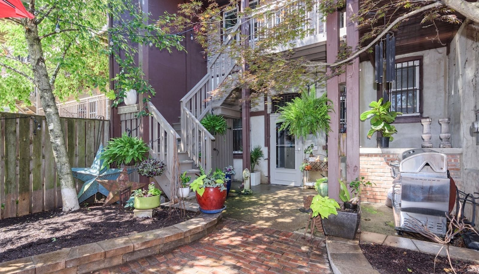 Terrace - House 5863 - Chicago Bed and Breakfast
