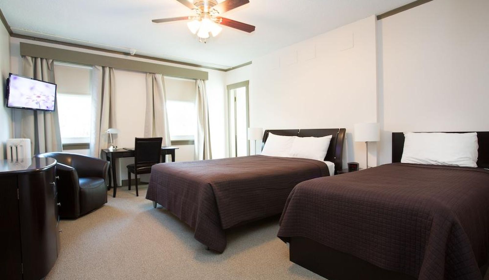 Family room - The Buchan Hotel
