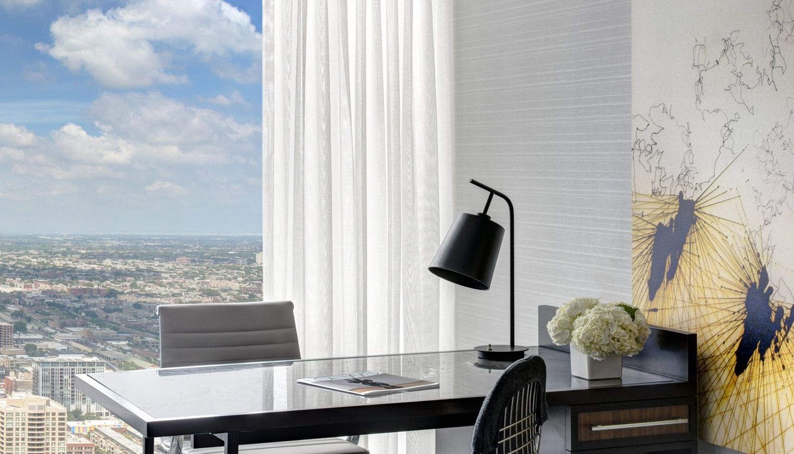 Zimmer - Loews Chicago Hotel