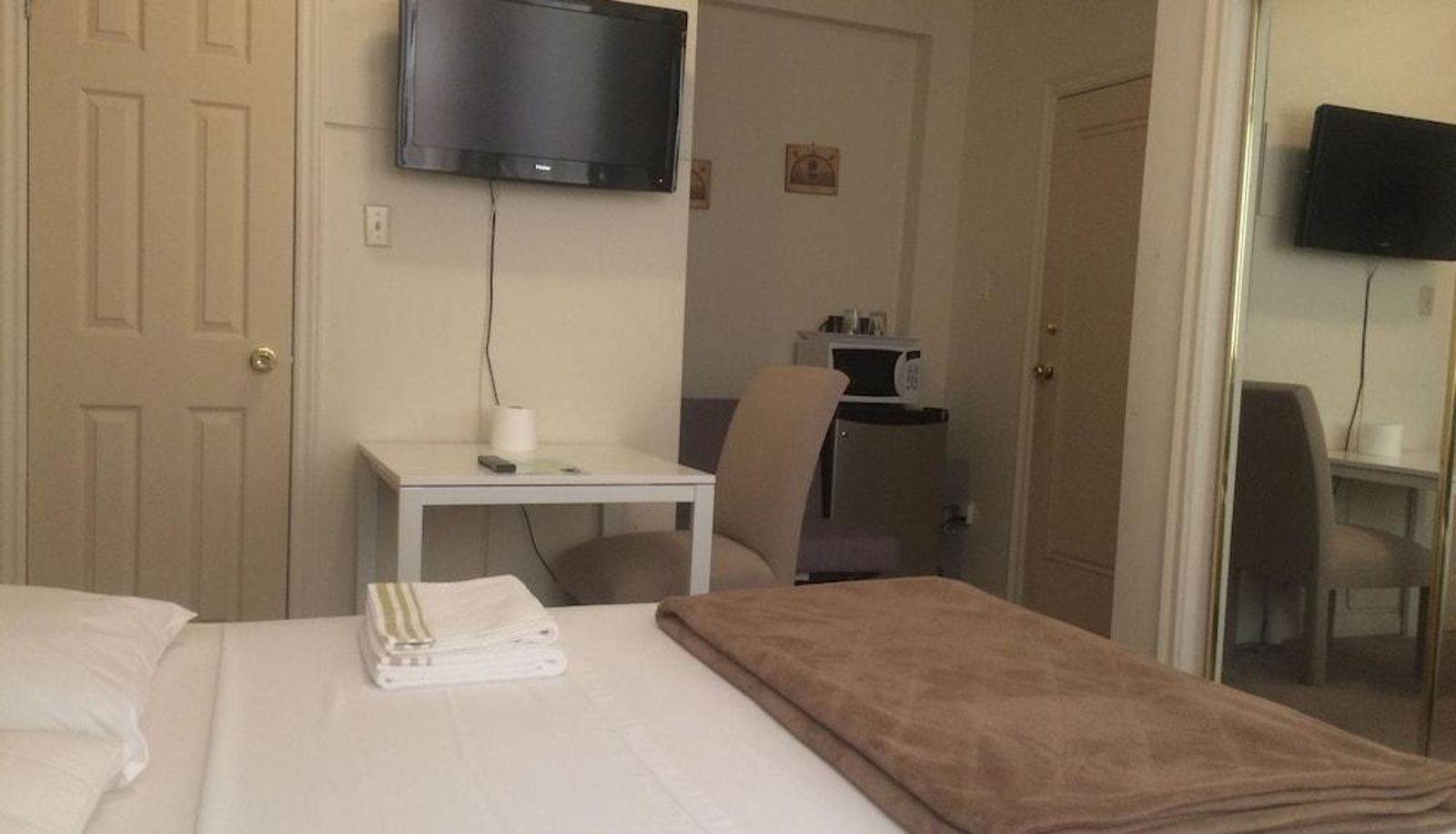 Standard room - Ada's Guesthouse