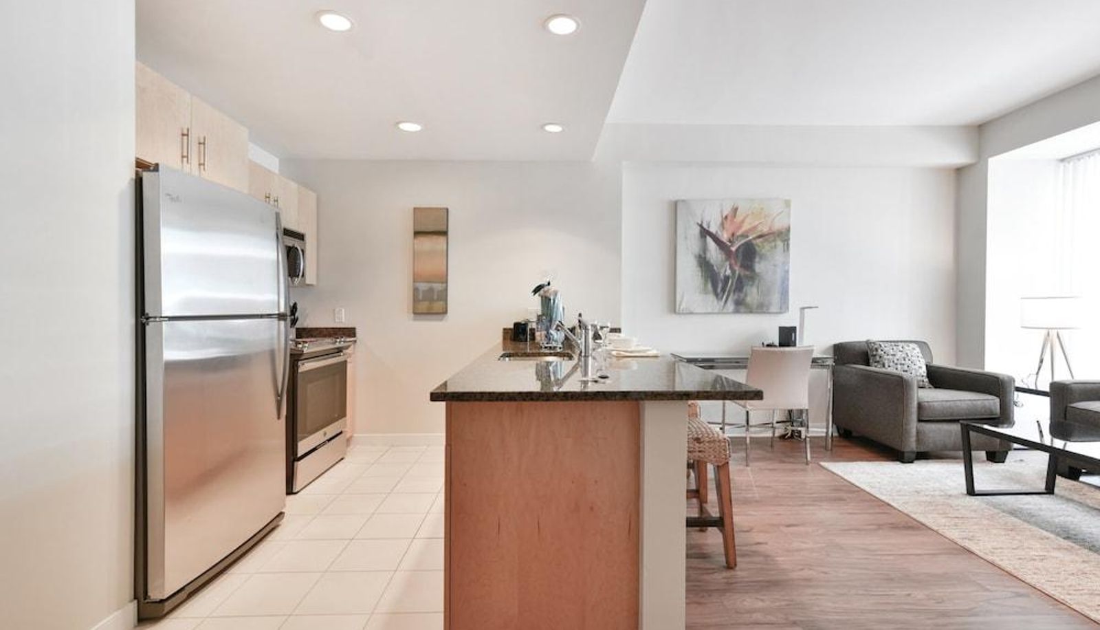 Apartment - Global Luxury Suites at West End