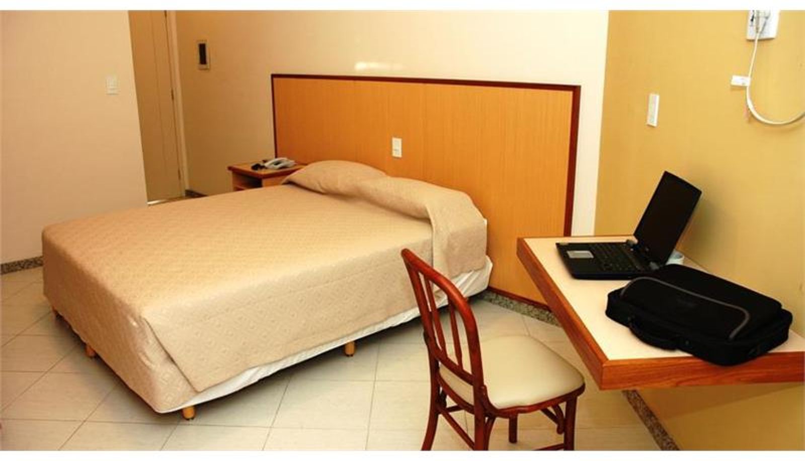 Room - Via Mar Praia Hotel