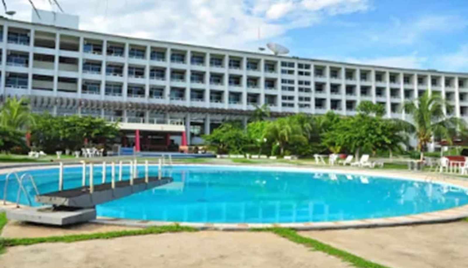 Piscina - Barrudada Tropical Hotel