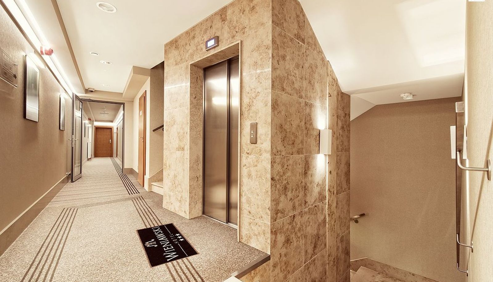 Info - Hotel Wieniawski