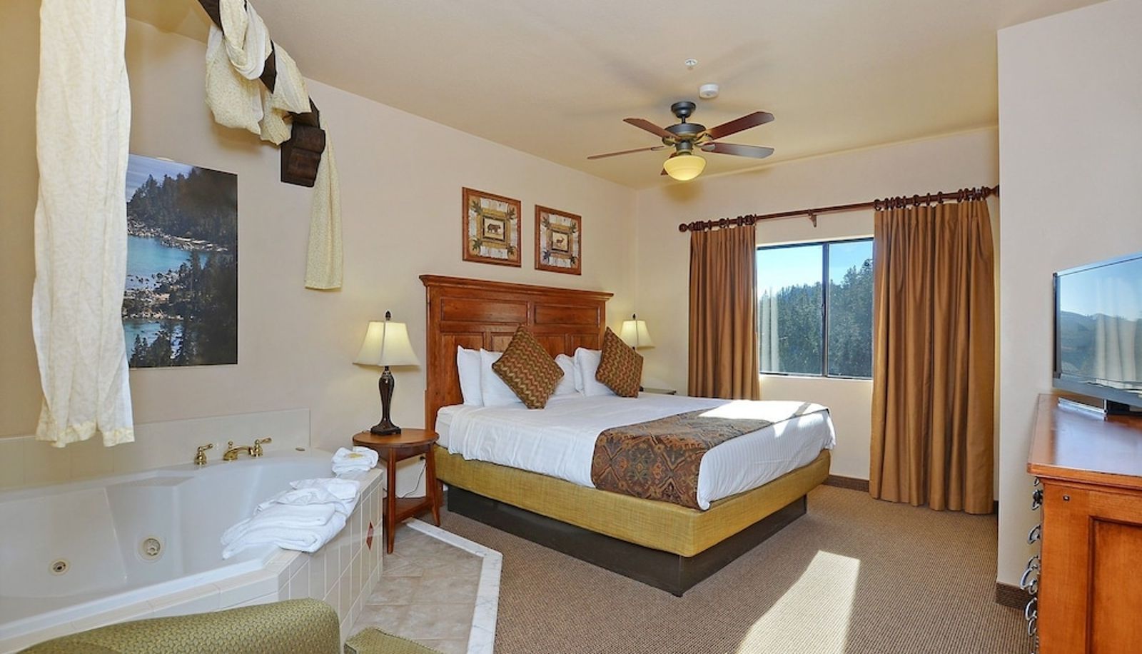 Ridge Pointe