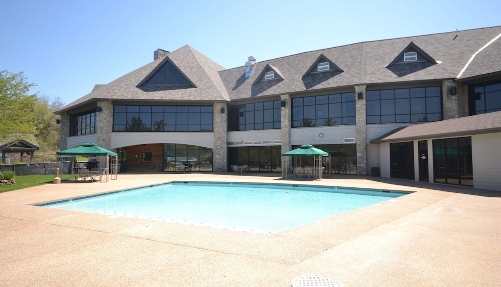 Pool - StoneBridge Resort
