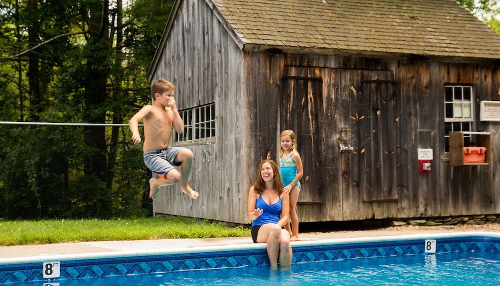 Pool - Old Sturbridge Inn and Reeder Family Lodges
