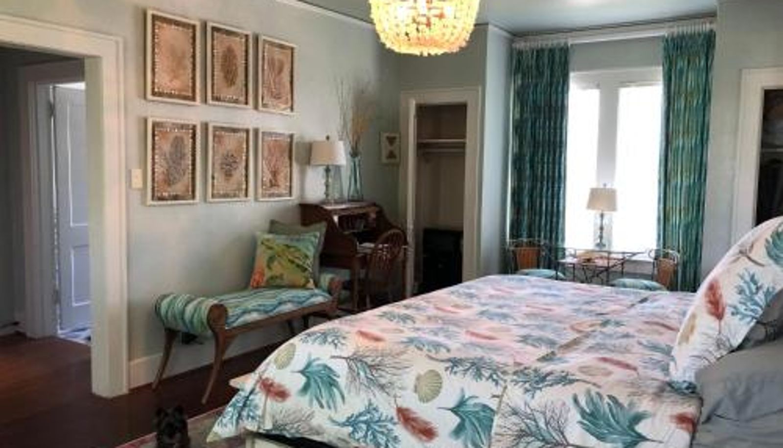Suite - Avenue O Bed and Breakfast