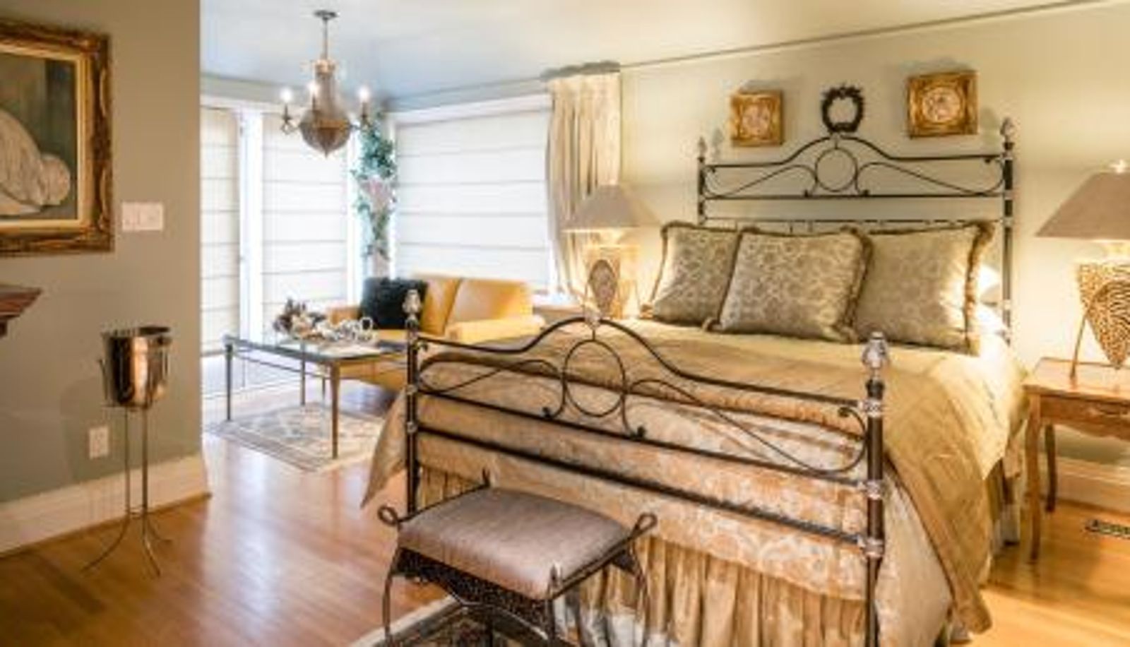 Zimmer - Crystal's View Bed & Breakfast