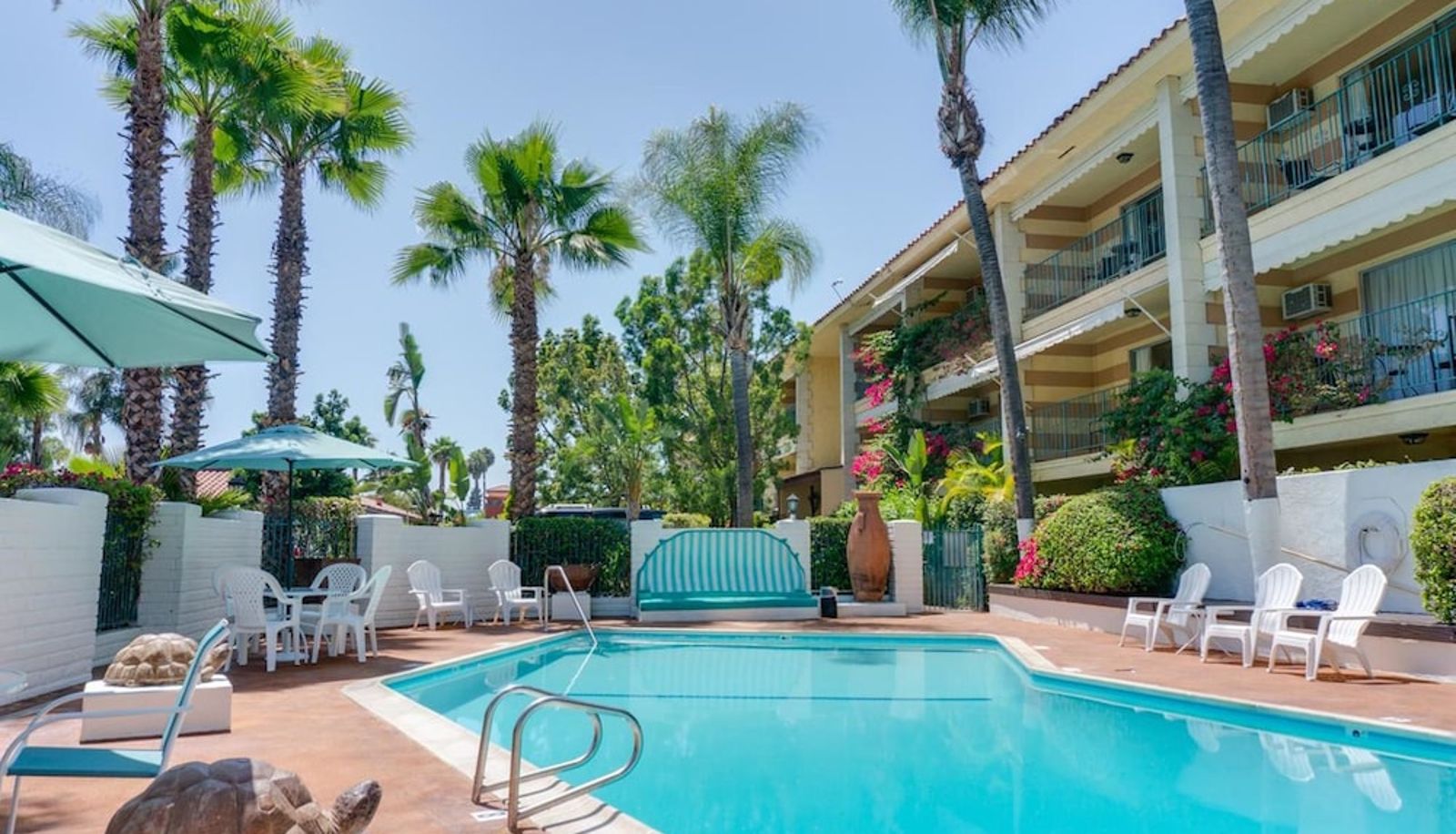 Pool - Hotel Pepper Tree Boutique Kitchen Studios - Anaheim