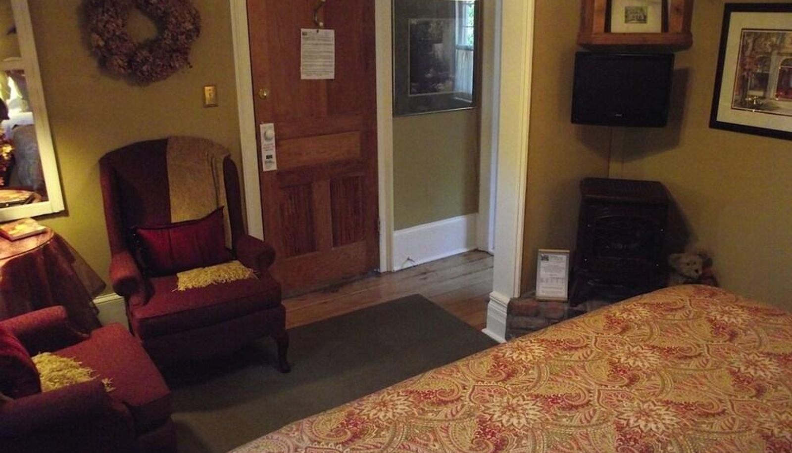 Standard room - Historic Davy House Bed & Breakfast Inn