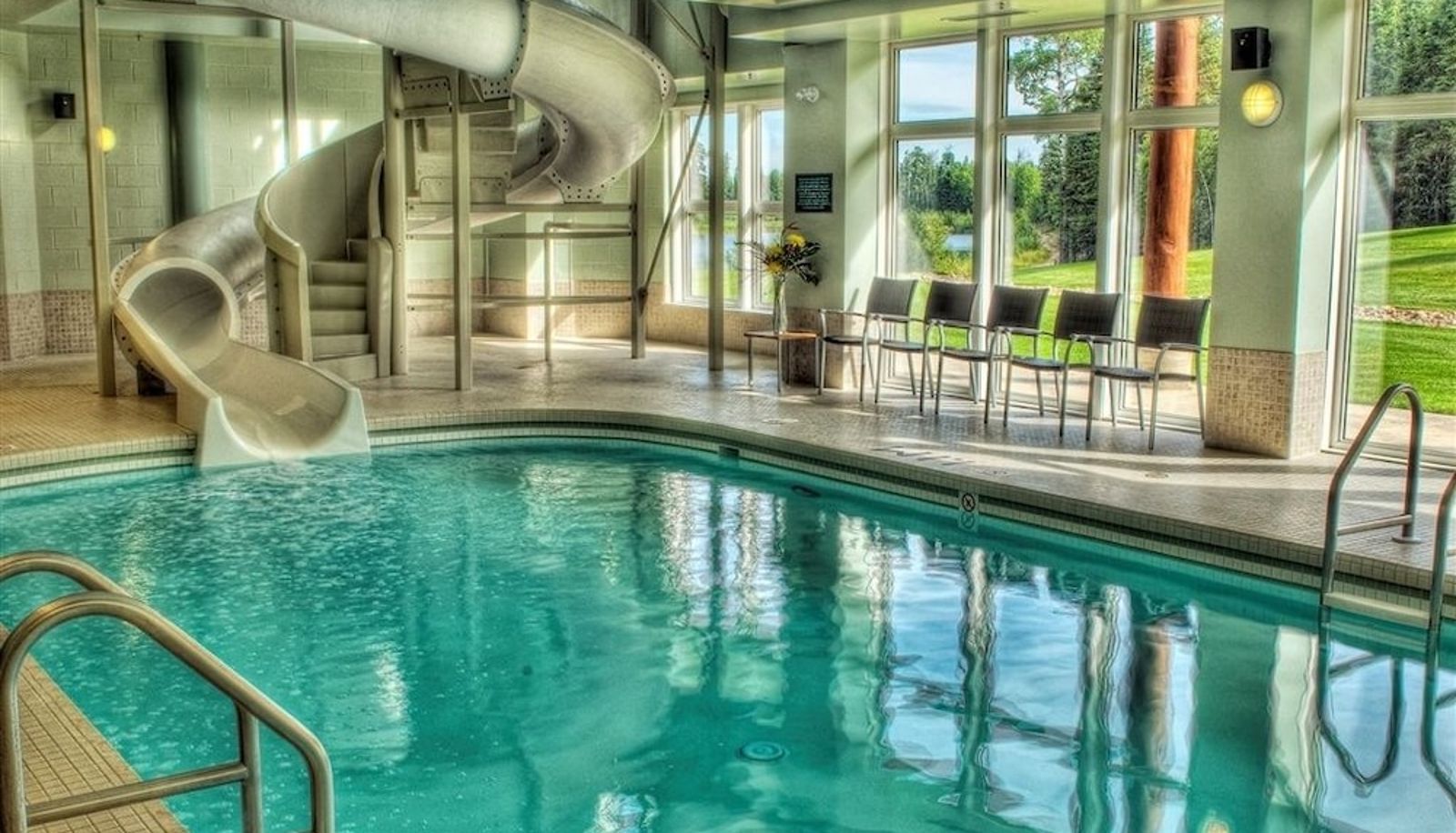 Piscina - Elk Ridge Resort