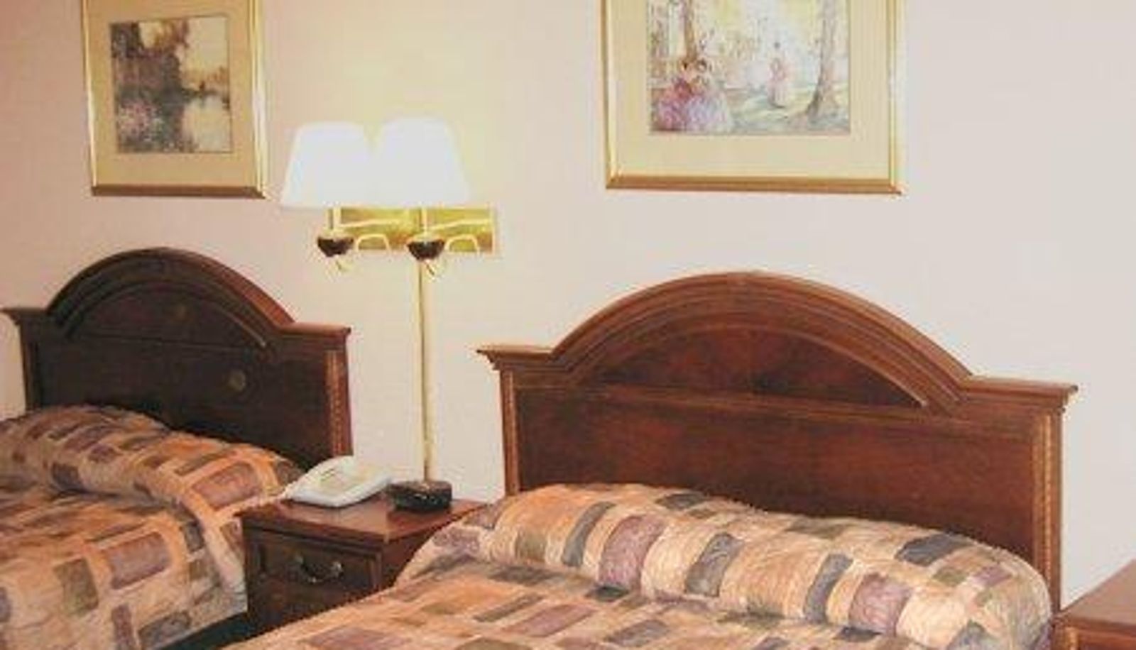 Room - Regency Inn Fayetteville/Fort Bragg
