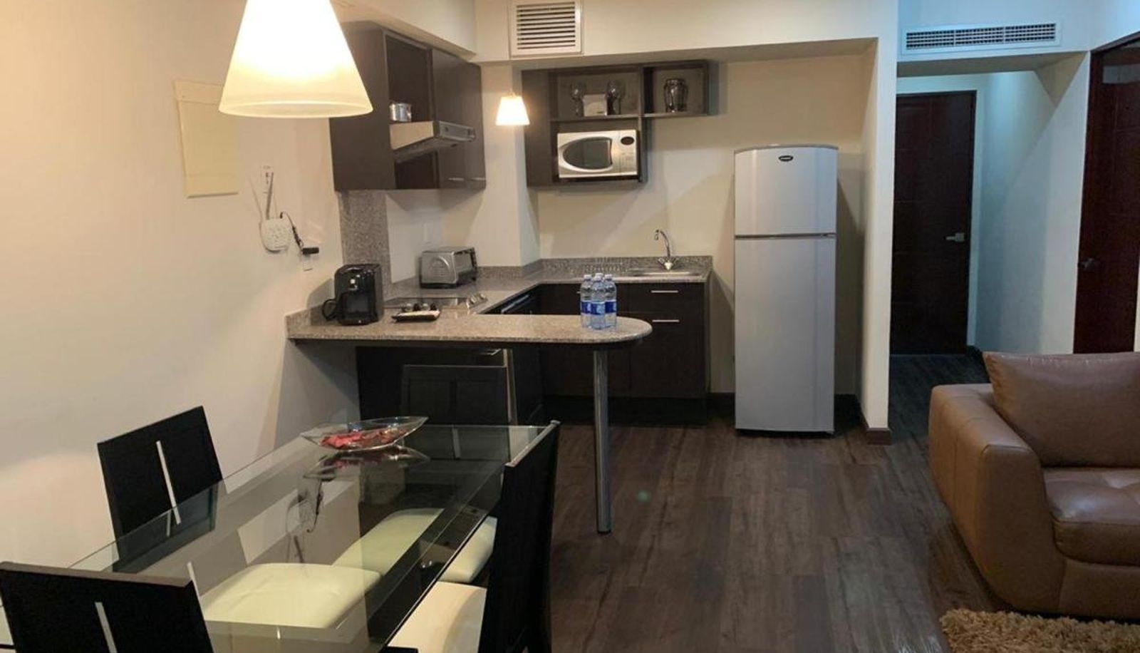 Zimmer - St Isidro Corporate Housing