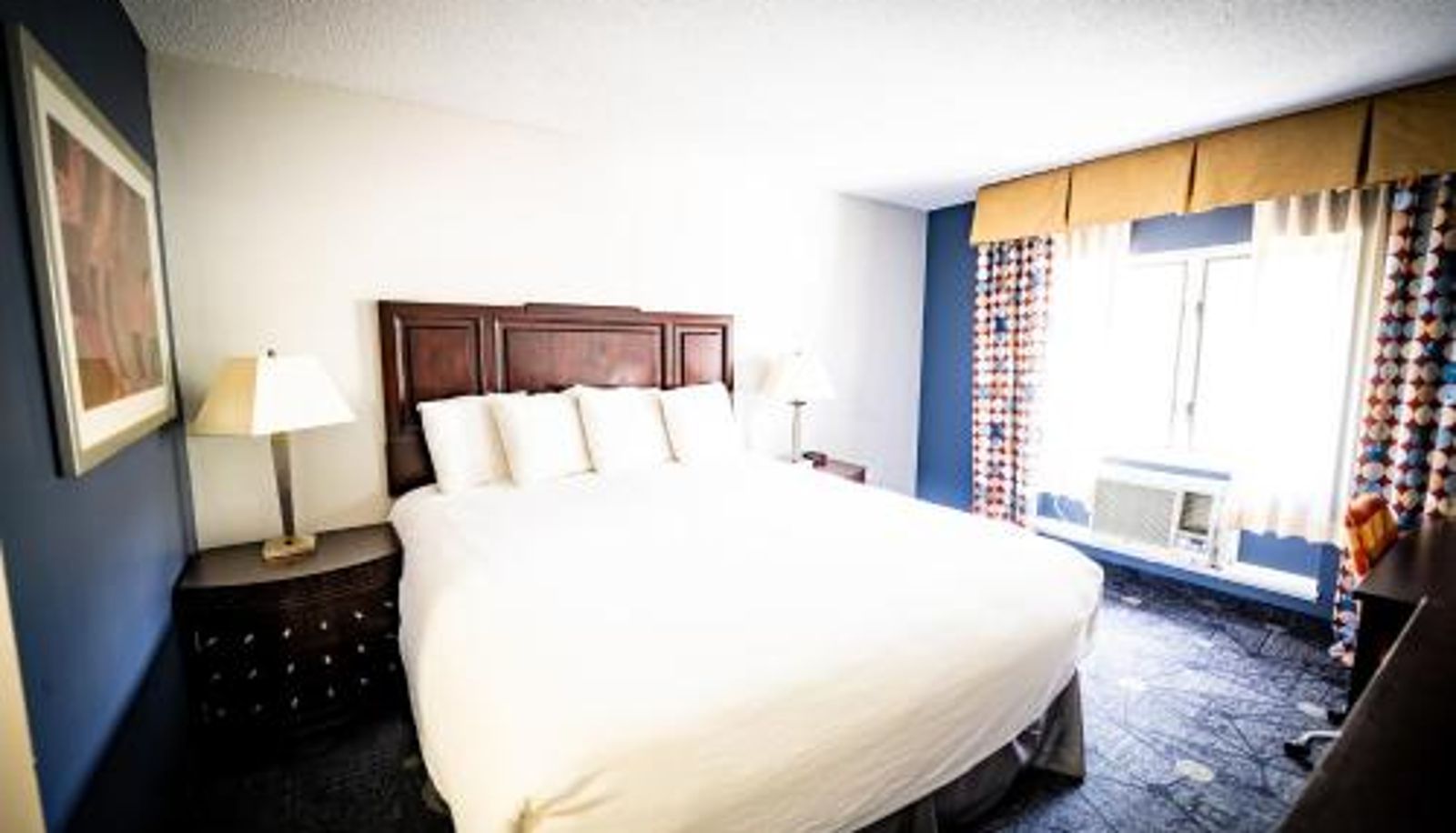 Suite - Manistee Inn & Marina