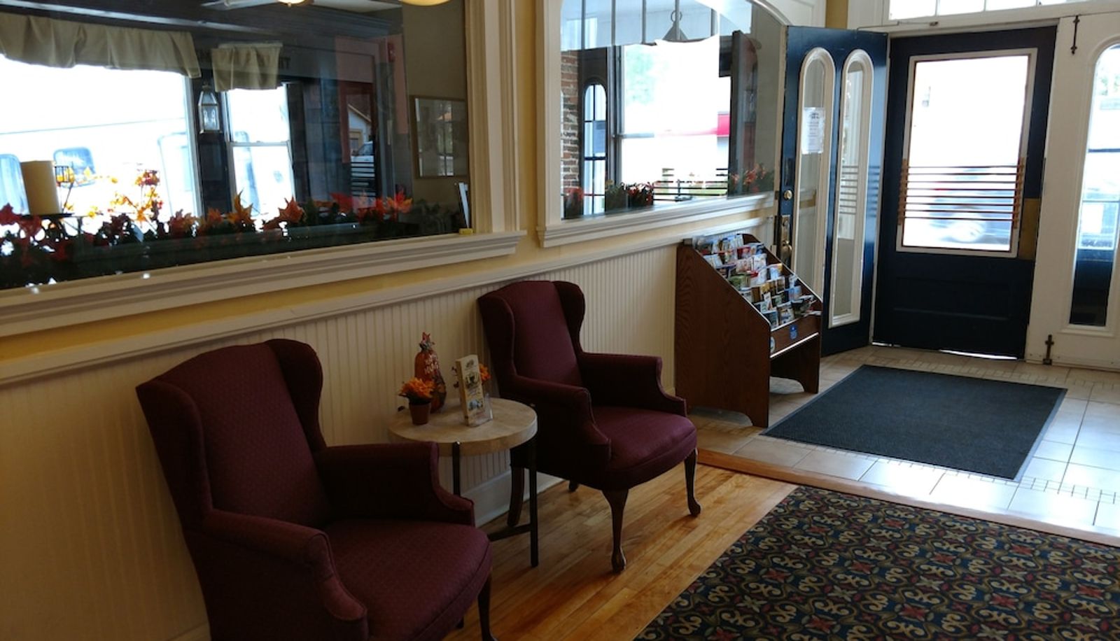 Hall - Thayers Inn