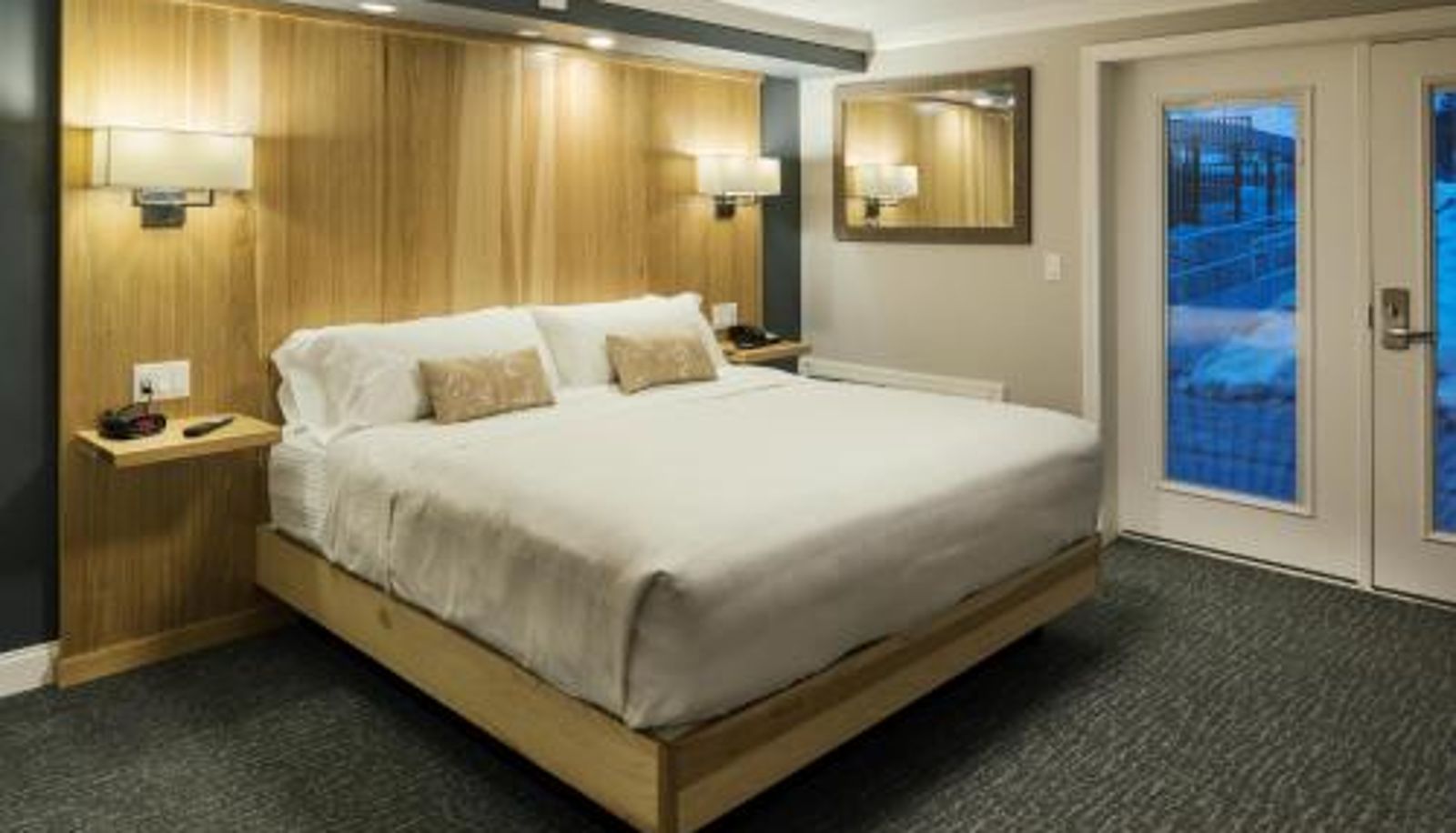 Standard room - Center Harbor Inn
