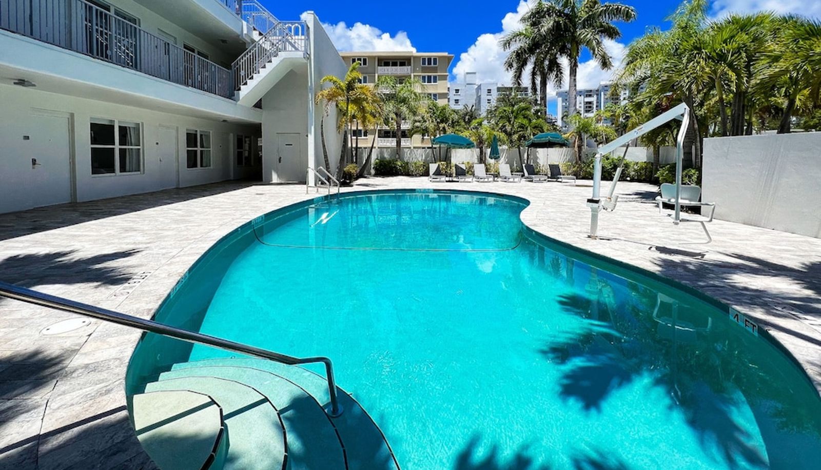 Piscina - Royal Palms Resort & Spa