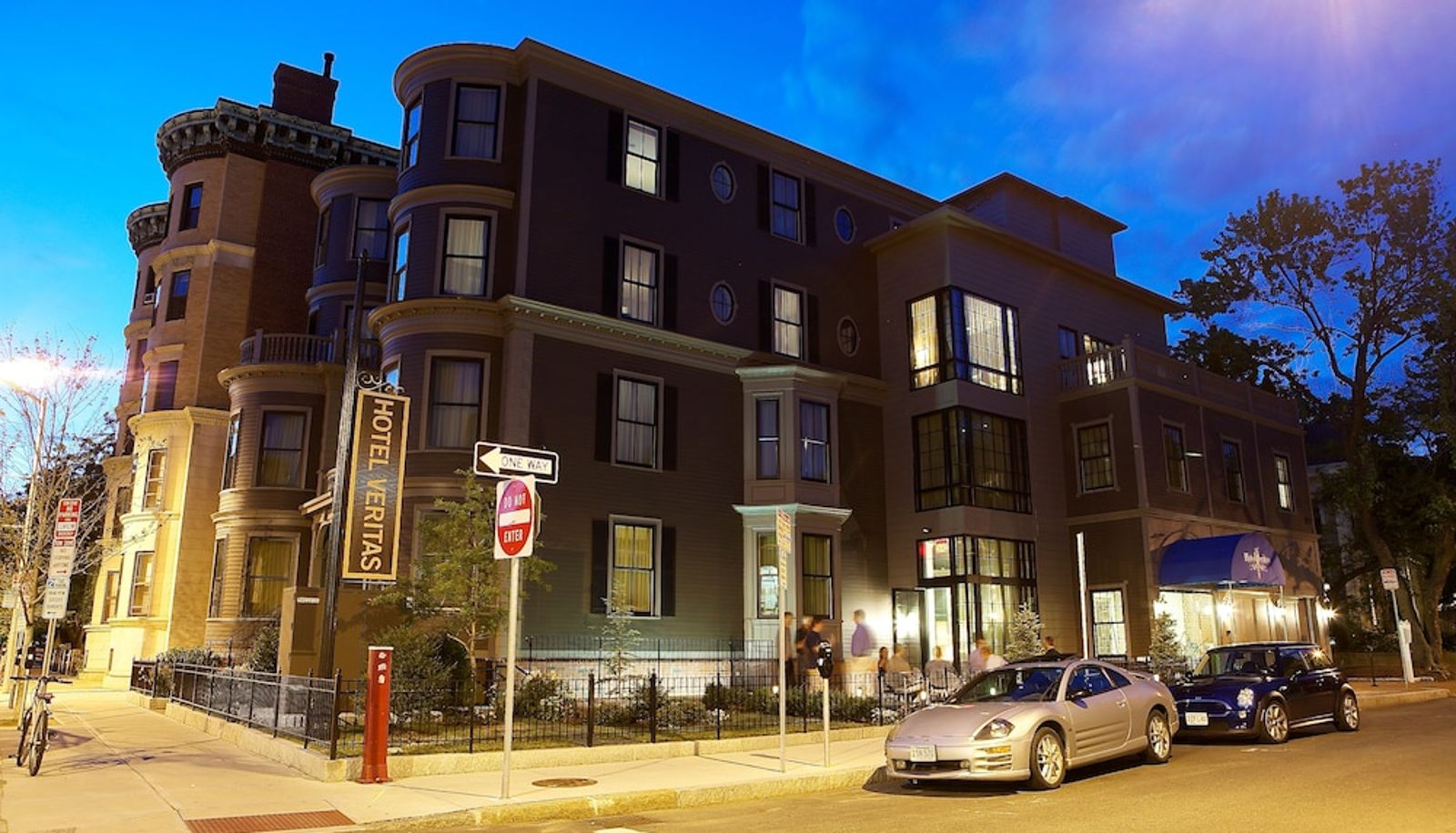 Info - Hotel Veritas