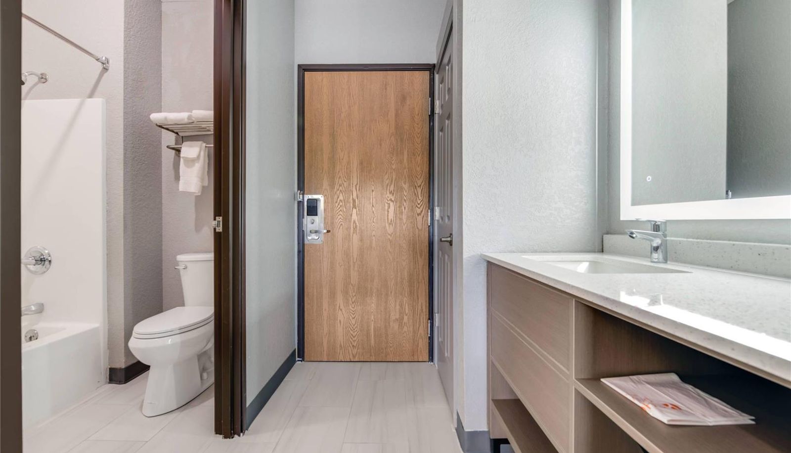 Room - Comfort Inn & Suites Weston - Wausau