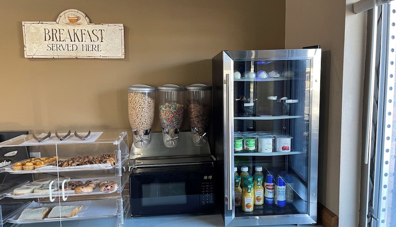 Info - Morgan Inn And Suites