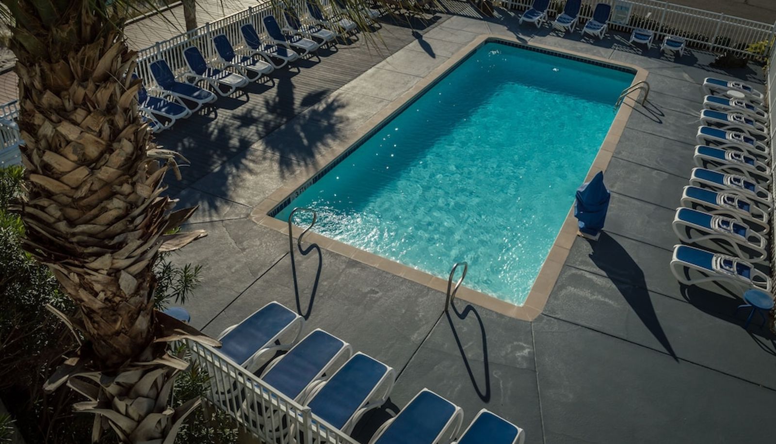 Pool - South Beach Biloxi Hotel & Suites