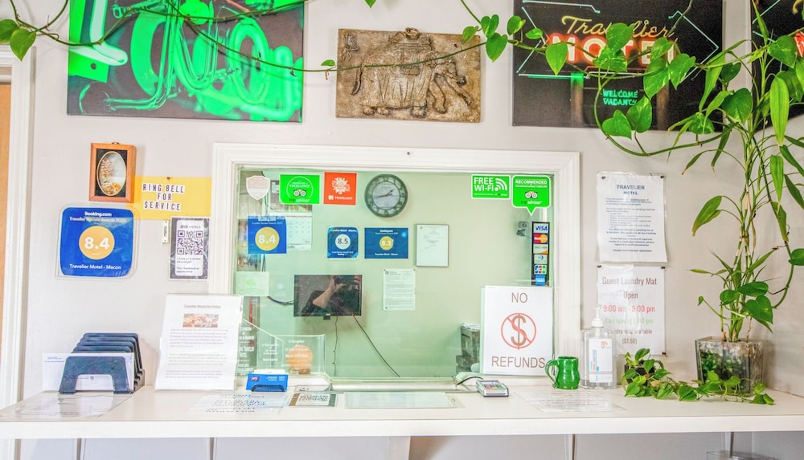 Reception - Travelier Motel