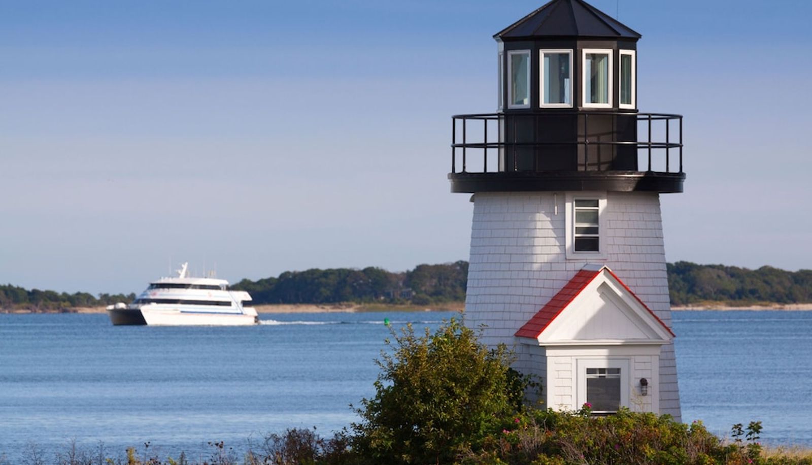Info - Ocean Street Inn on Hyannis Harbor