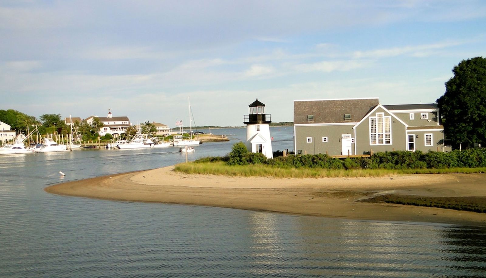 Info - Ocean Street Inn on Hyannis Harbor