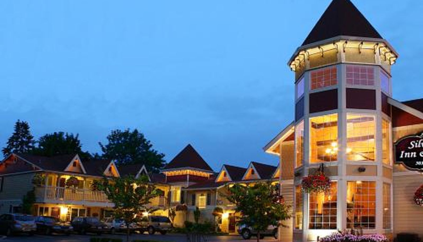 Info - Silverton Inn & Suites