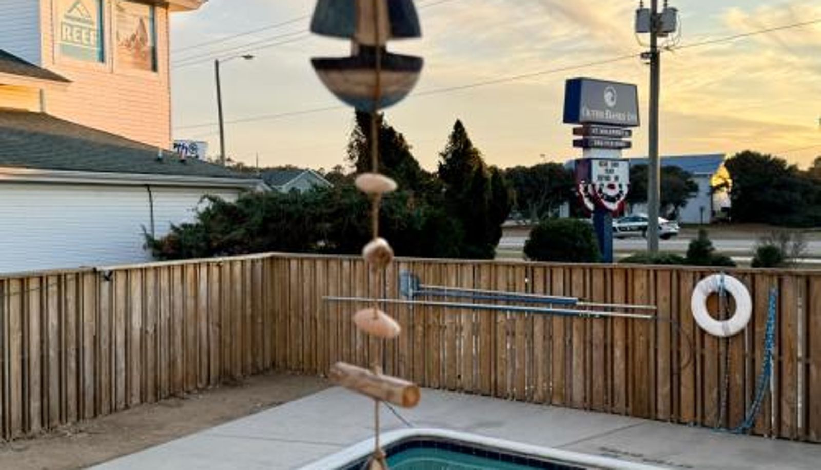 Info - Ocean Sands Beach Boutique Inn - Stay At the Beach
