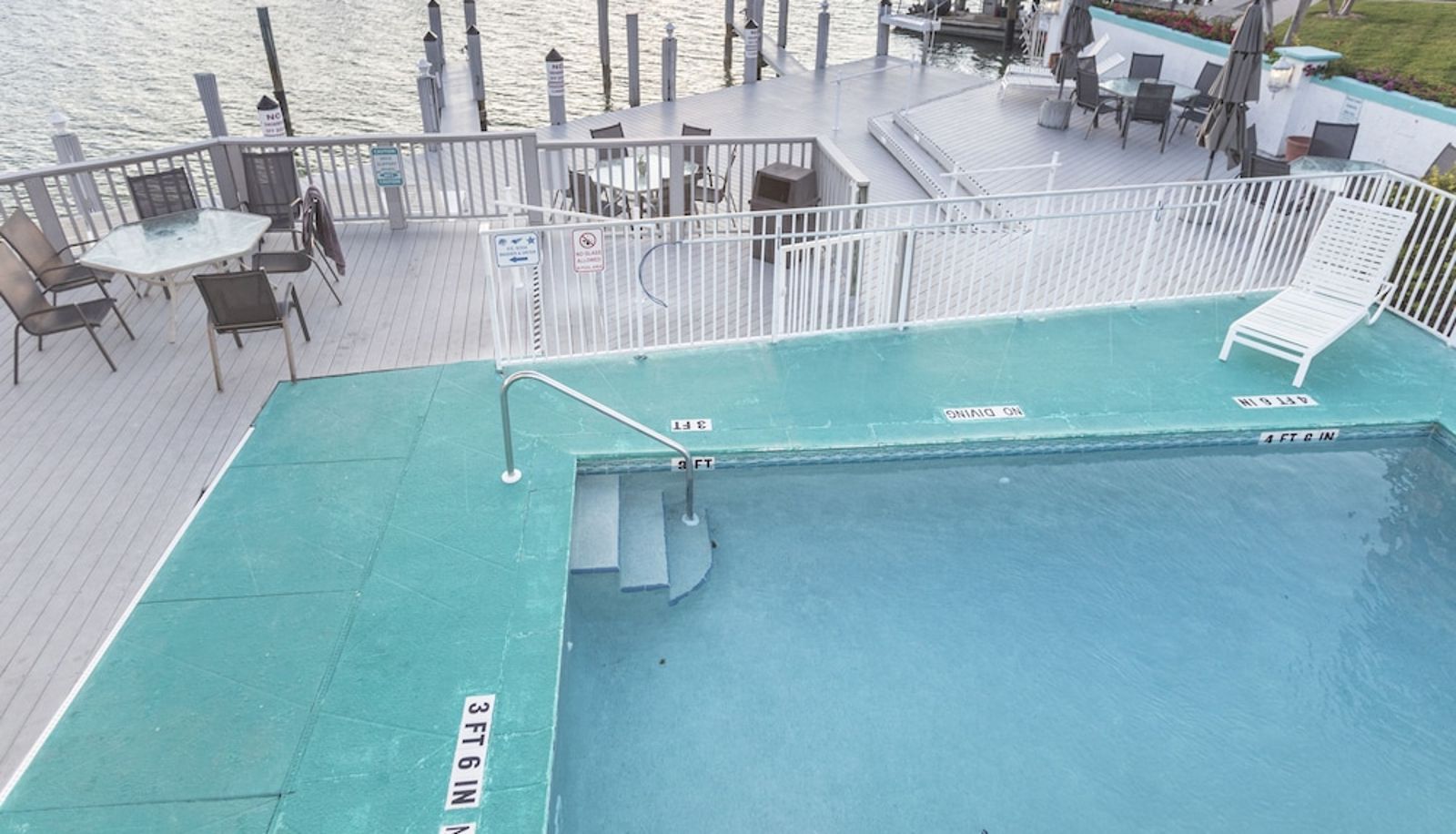 Pool - The Boat House