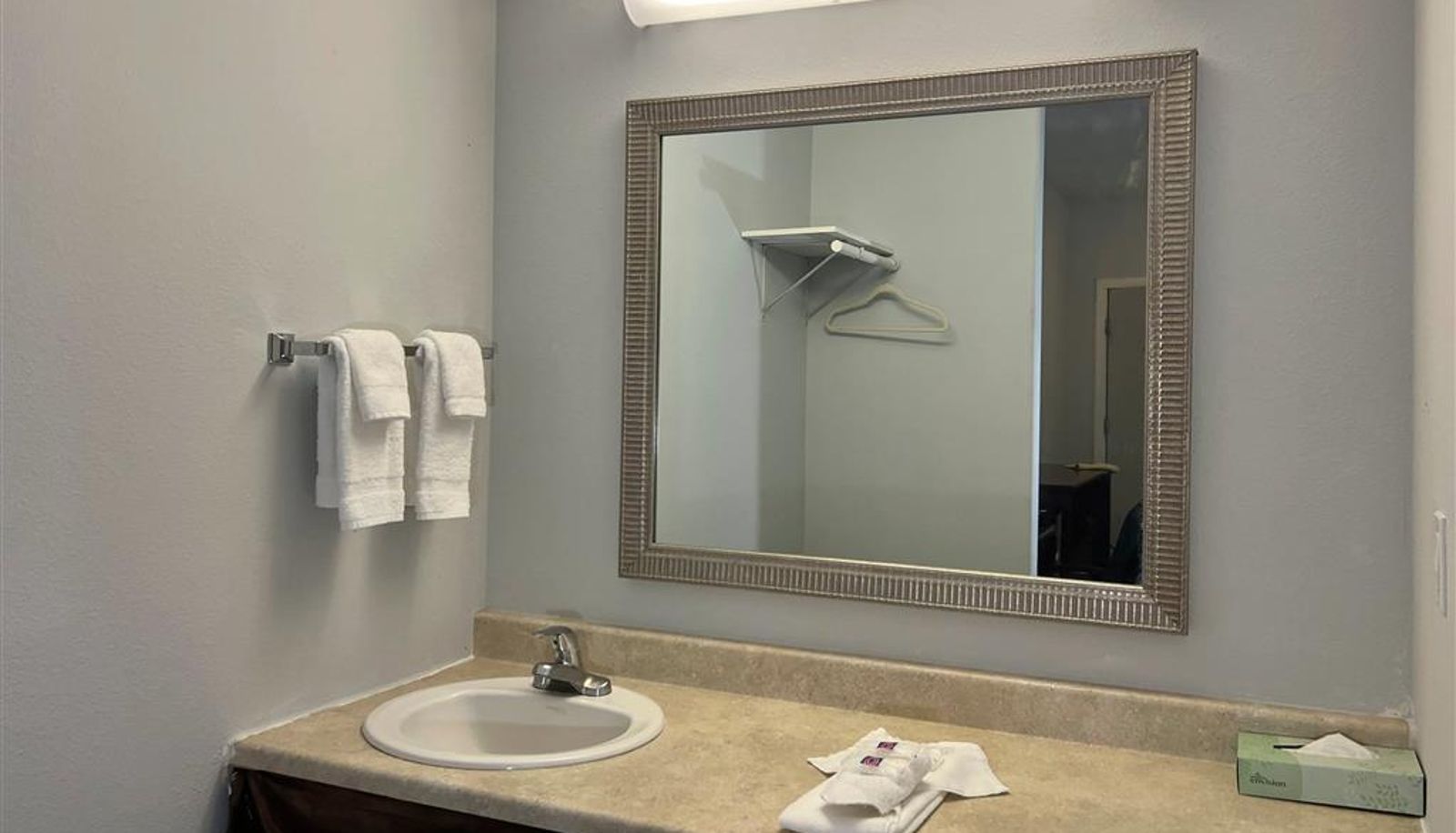 Room - Baymont by Wyndham Ridgecrest
