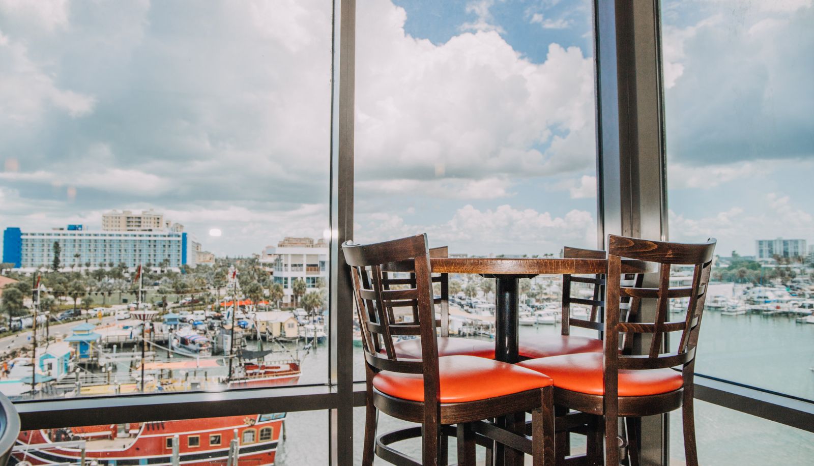 Restaurante - Pier House 60