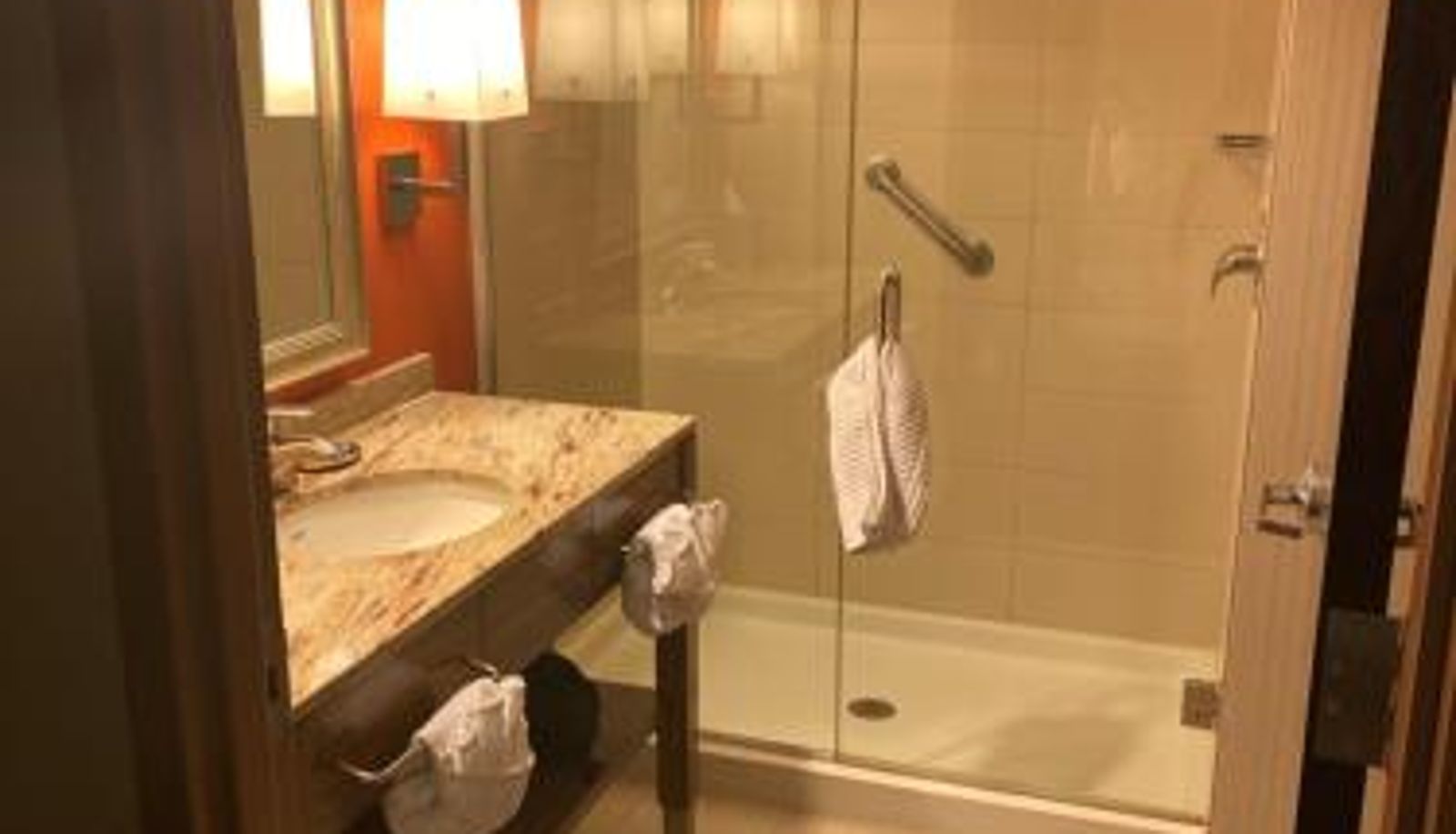 Info - Apache Casino Hotel