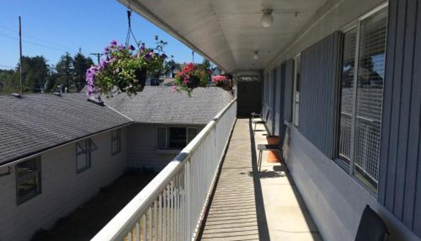 Informacje - Island West Resort-Motel