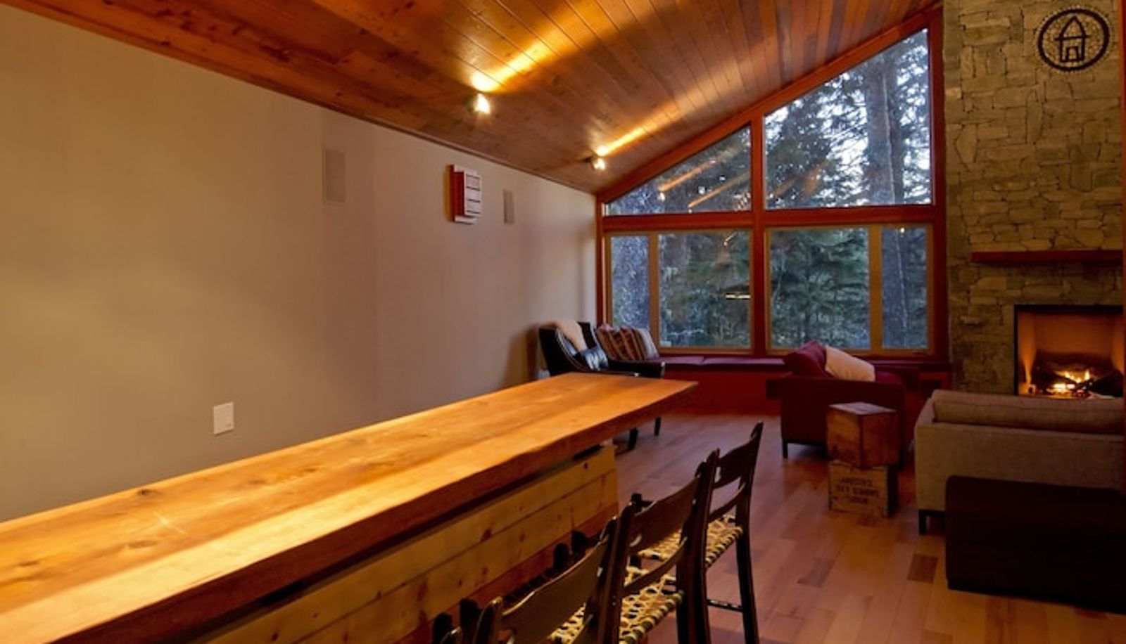 Sala - The Cabins at Terrace Beach