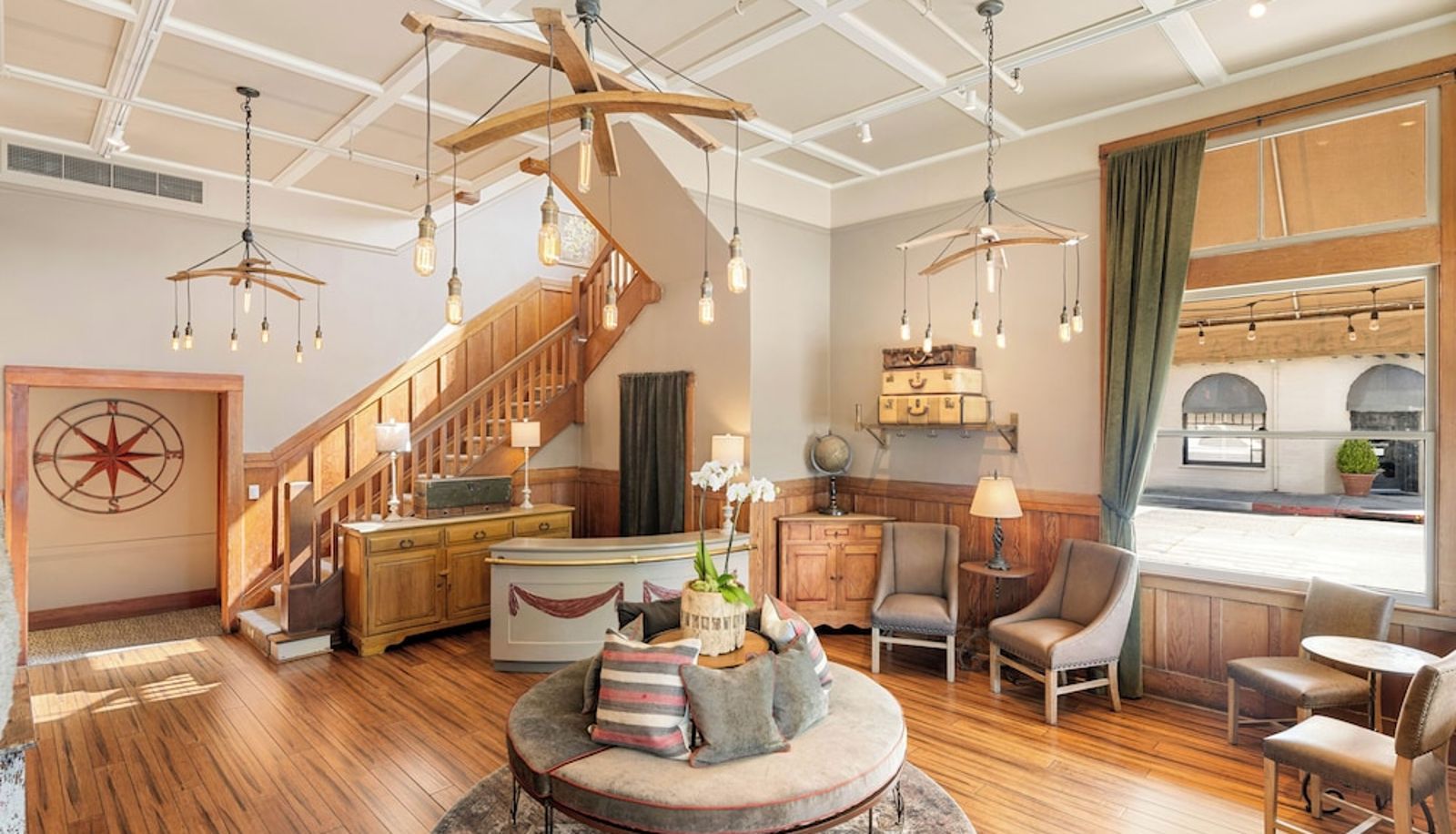 Hall - Sonoma Hotel