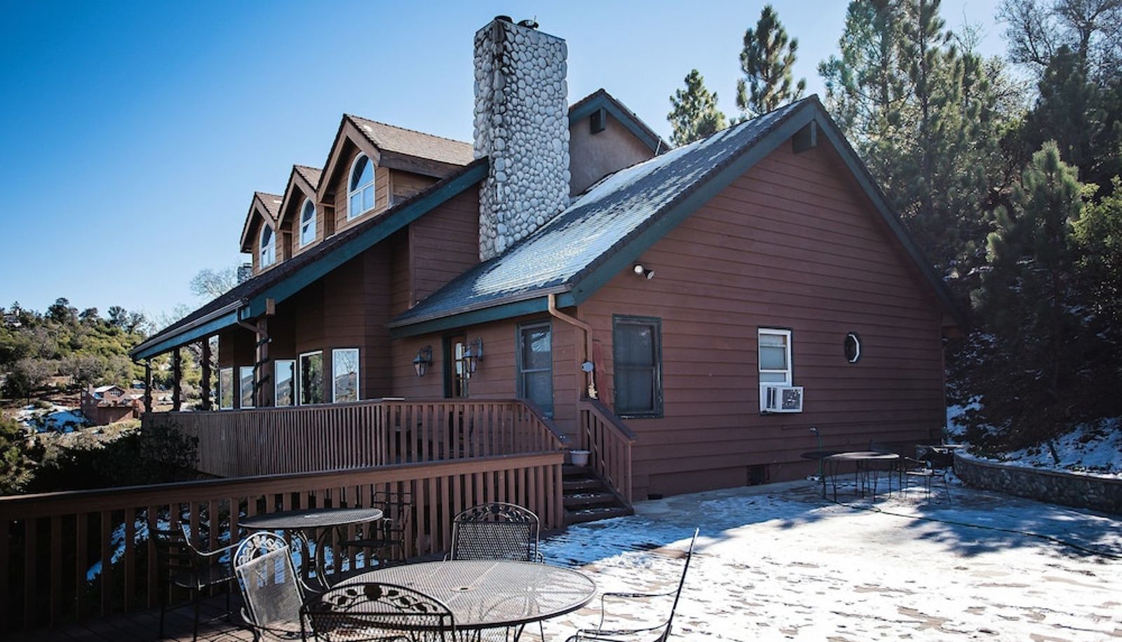 Terrace - Tucker Peak Lodge