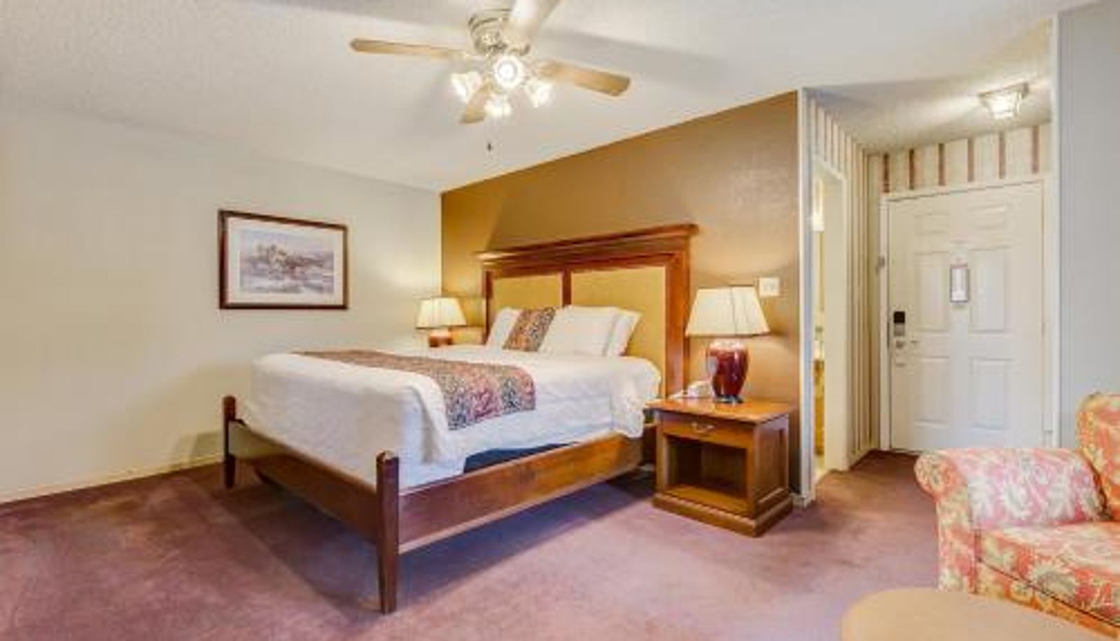Camera - Lake View Inn