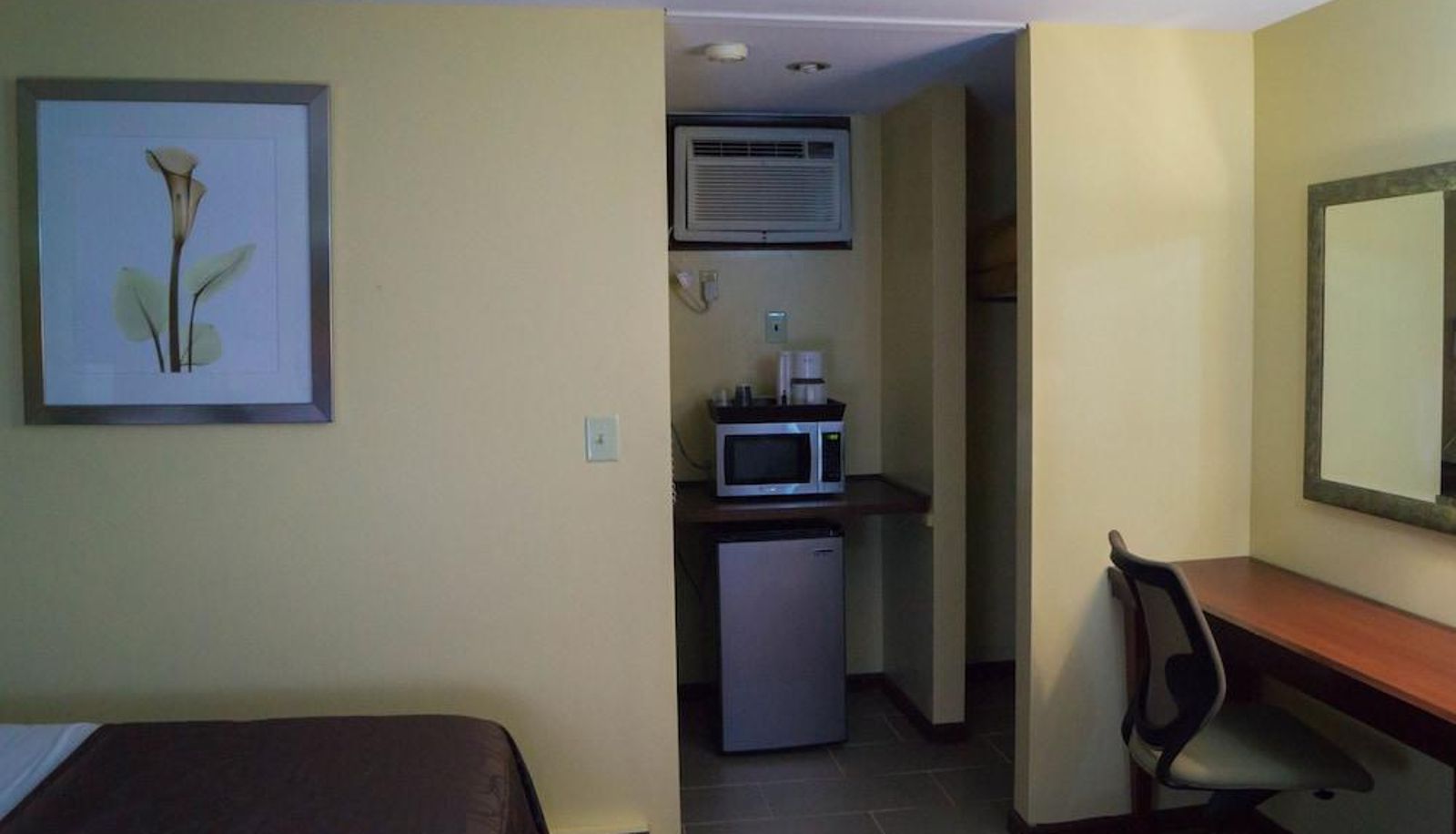 Pokój typu standard - Sullivan Trail Inn & Suites