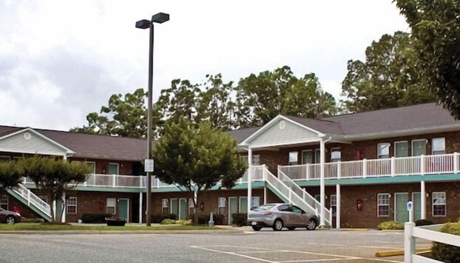 Info - East Side Suites