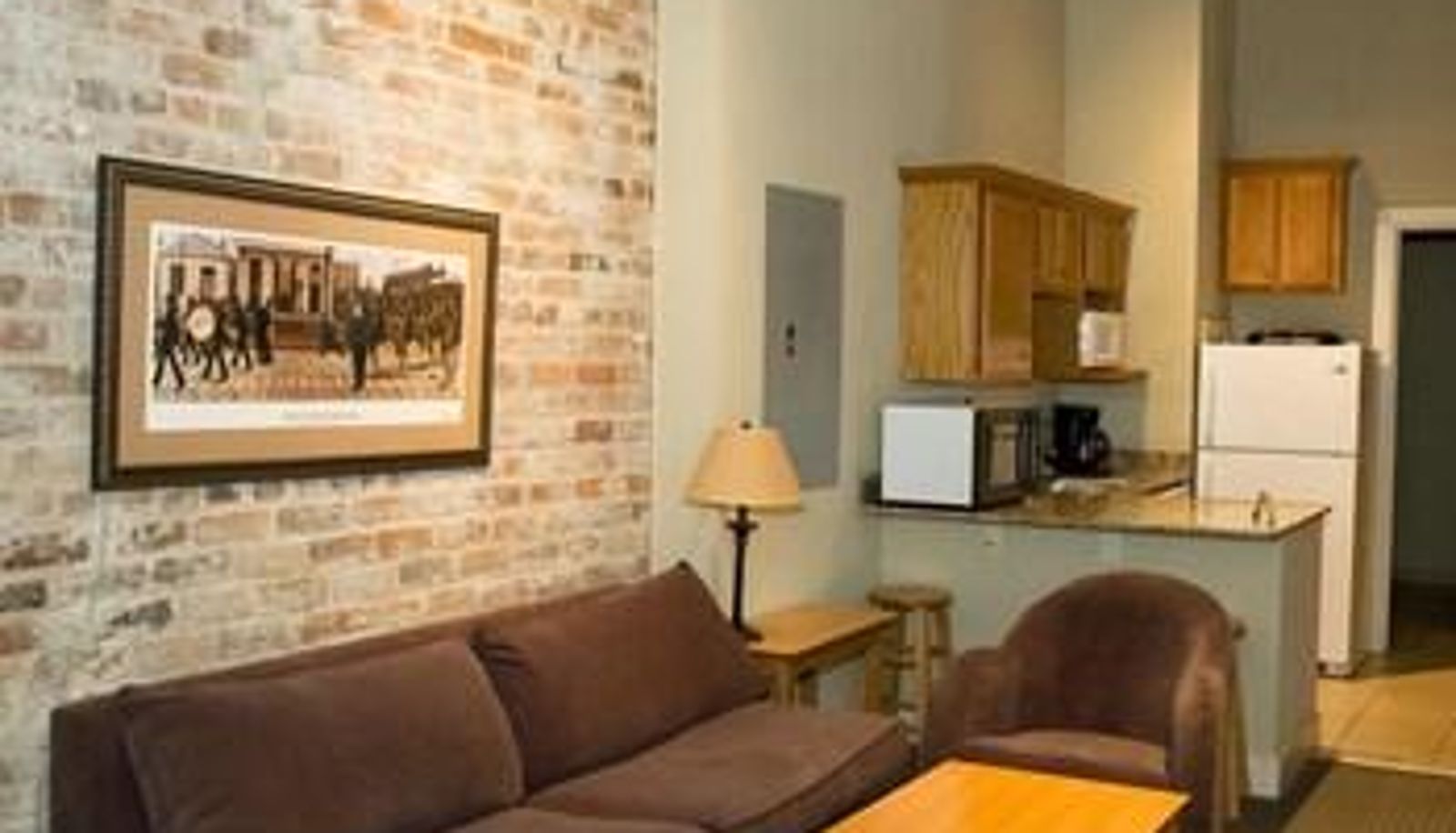Información - Jelly Roll Executive Suites