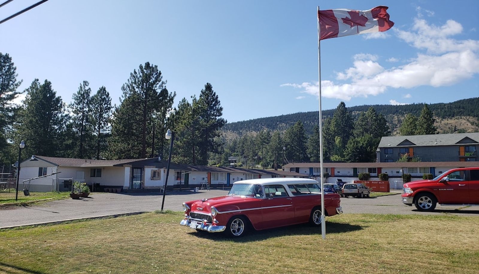 Info - Sportsman Motel