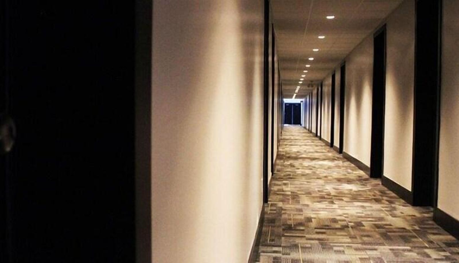 Hotel interior - Motel Royal LaBarre